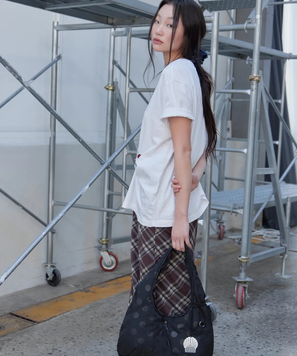 [ Pre-order ] Dot Padding Bag (BK)