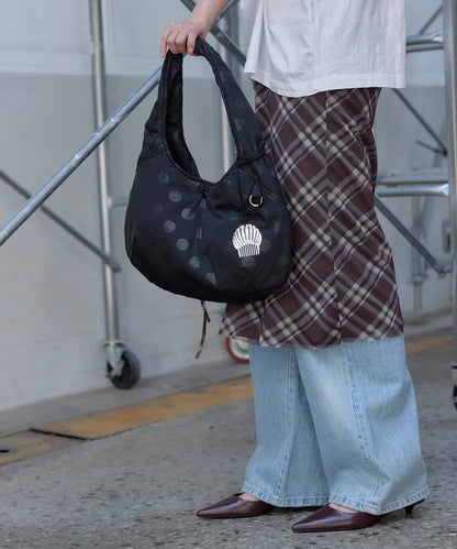 [ Pre-order ] Dot Padding Bag (BK)