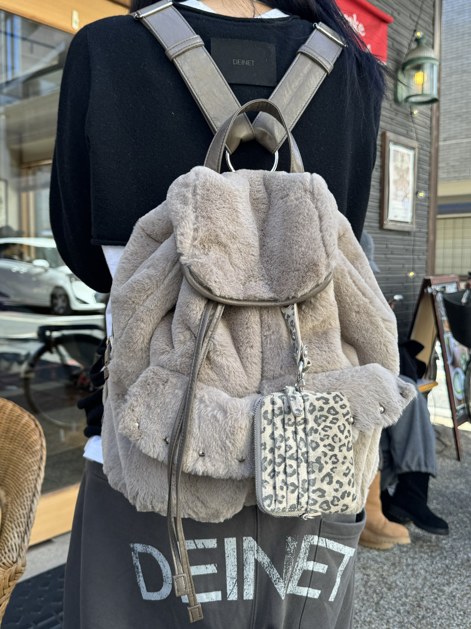 [ Pre-order ] Pom Pom Fur Backpack In Mocha