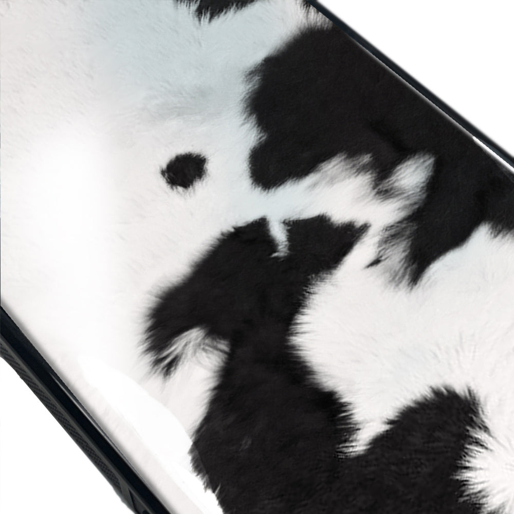 [ Pre-order ] Cow Phone Case