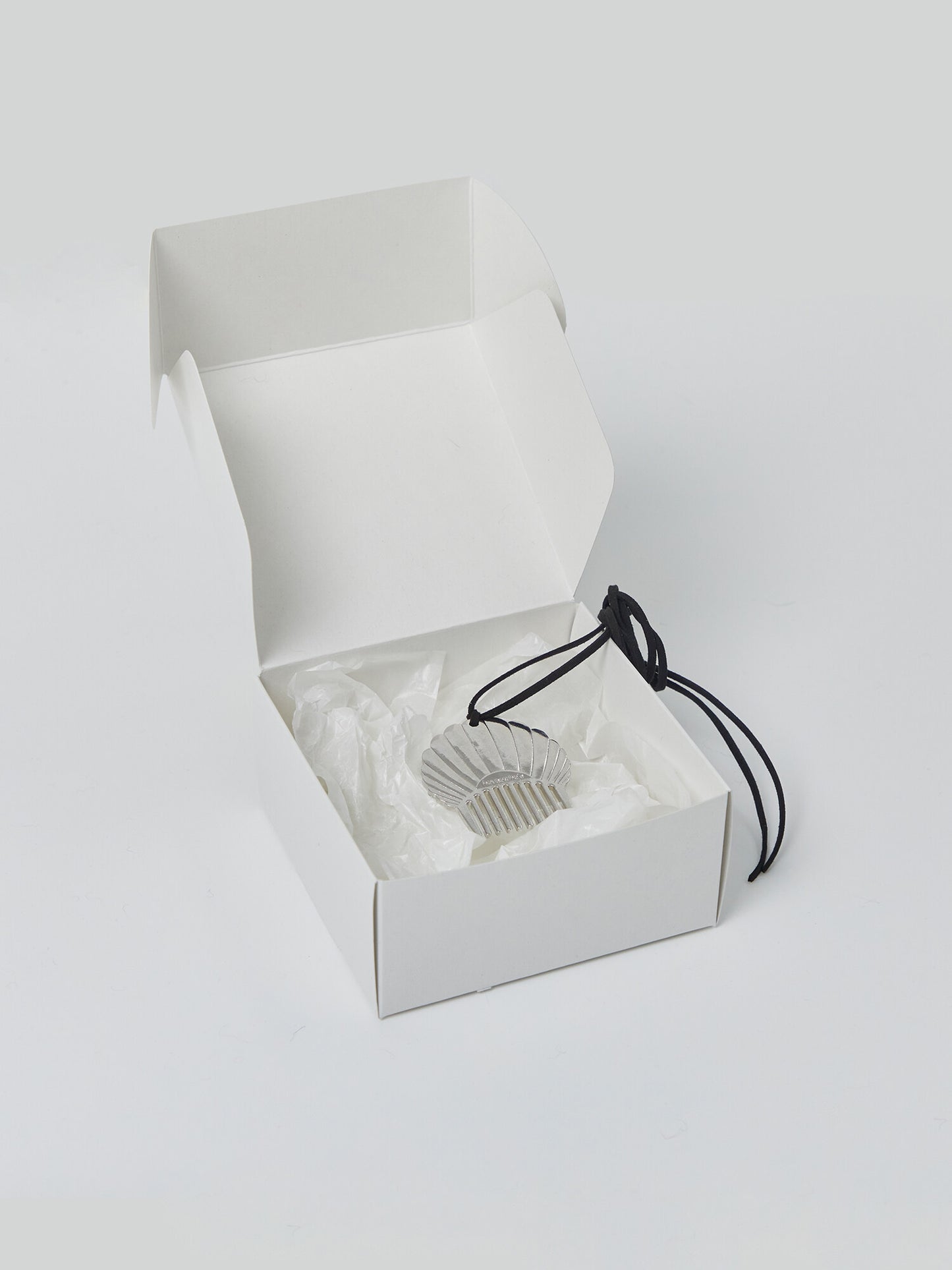 [ Pre-order ] Dot Padding Bag (BK)