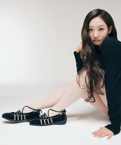 [ Pre-order ] X KIOF Bliss Laceup Sneakers