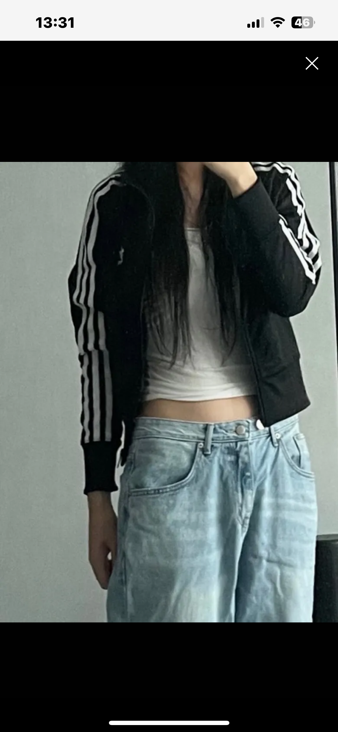 [ Jennie同款 ] Adidas 短版修腰長袖外套 ( 單向拉鍊 ) IL8764