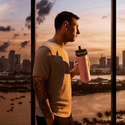 [ Pre-order ] Messi X Stanley 1913 Iceflow™ Aerolight™ Flip Straw 2.0 Bottle