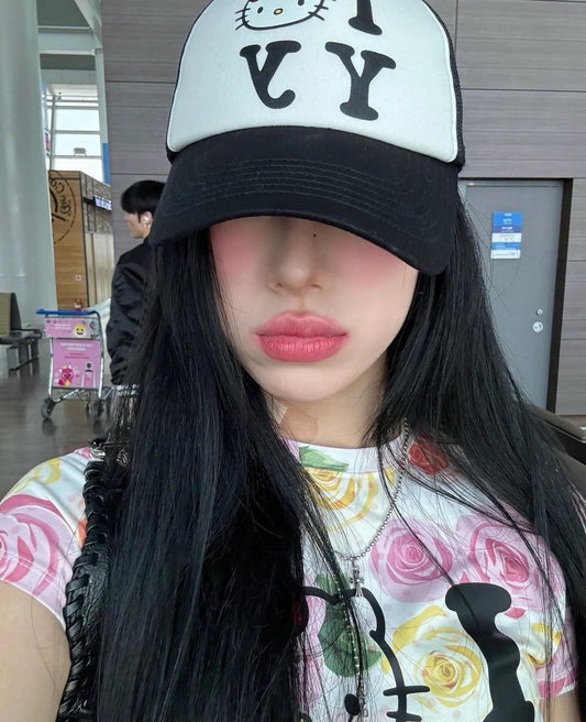 [ 來港中 ] Kitty x yy trucker Cap Black ( 已停產 last one )