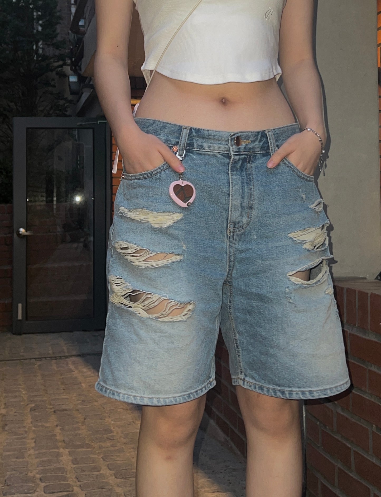 [ KR0446 ] 低腰超爛牛洗水五分褲 Low Waist Denim Shorts