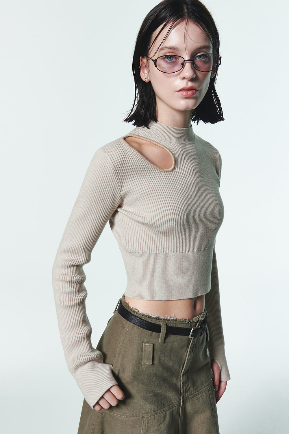 [ Pre-order ] Current Cut Out Detail Knit Top